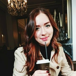 Meet your Posher, Olivia